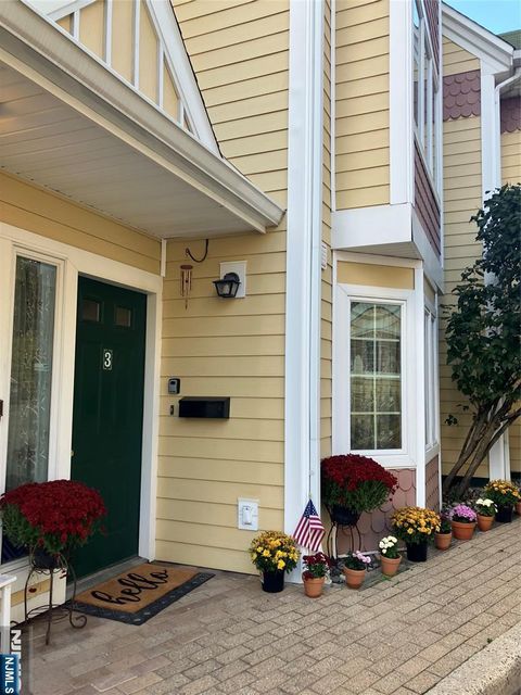 51 N Mountain Avenue 3 Montclair NJ 07042