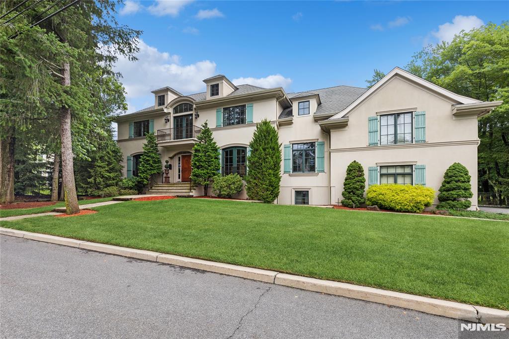 Property for Sale at 44 Central Avenue, Demarest, New Jersey - Bedrooms: 6 
Bathrooms: 6 
Rooms: 12  - $3,195,000