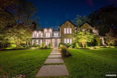 Photo of 60 Anderson Avenue, Closter, NJ 07624 (MLS # 26014336)