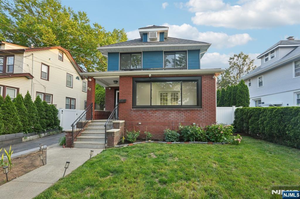 26 Amsterdam Avenue