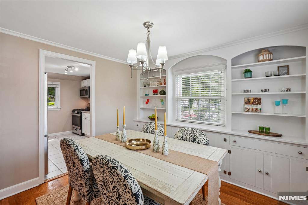 112 Fairview Avenue