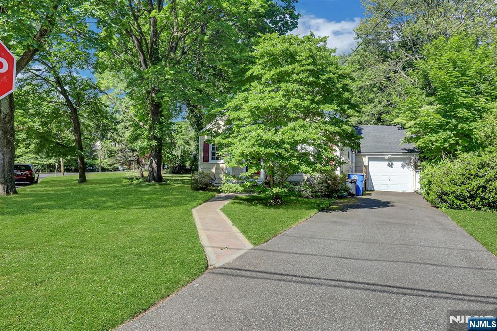 19 Harsen Road