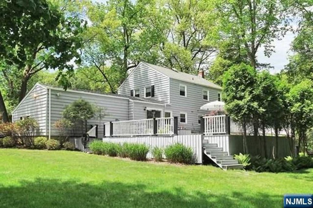 Photo of 277 Maple Street, Haworth, NJ 07641 (MLS # 26001966)