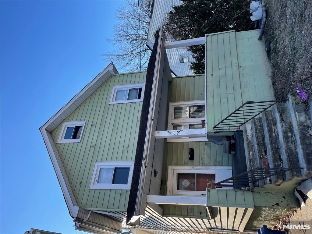 181 Berdan Place