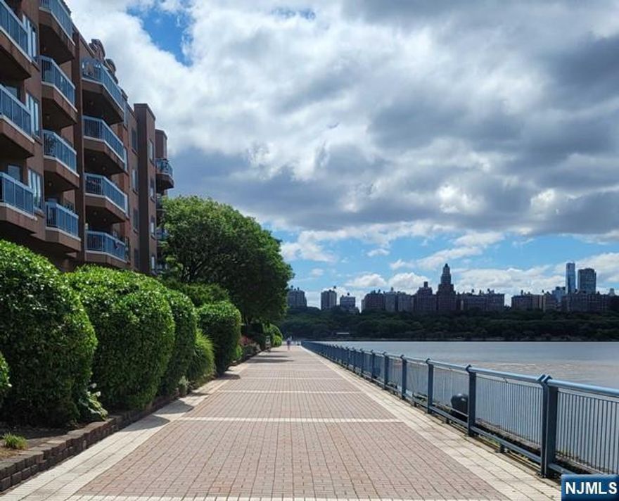 Welcome to this River view unit at independence Harbor which is a 24 hour gated community with clubhouse, Gym, Tennis Ct, Children's Play area. This condo 1480 SF on one floor level features 2 bedrooms, Modern kitchen, 2 baths, Hickory hardwood floors, renovated bathrooms with granite counter tops. *HUDSON RIVER VIEW FROM ALL BEDROOMS AND LIVING ROOM* Included with 2 cars parking (#1131-out door, #854-indoor garage) Visitor is available plenty of parking space.