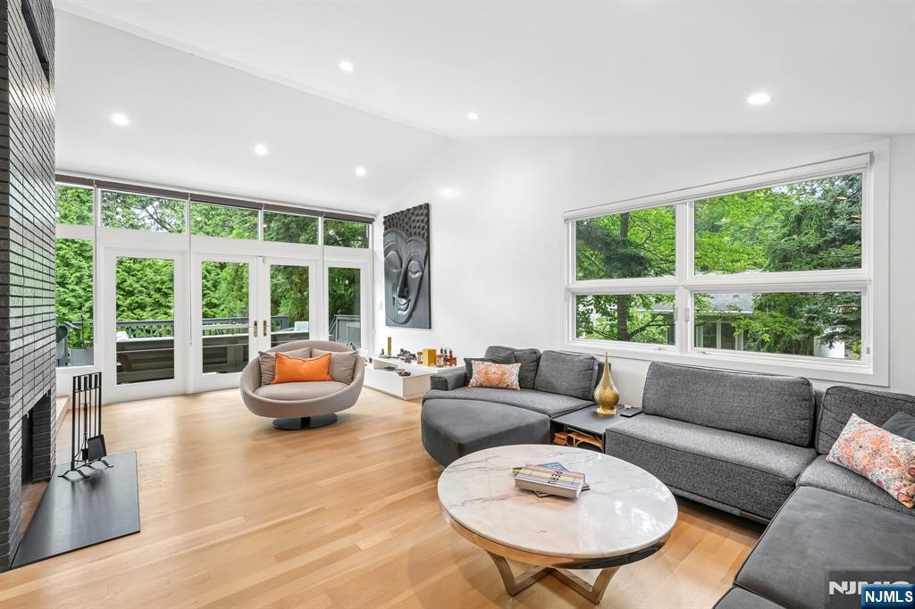 502 Ridgeland Terrace