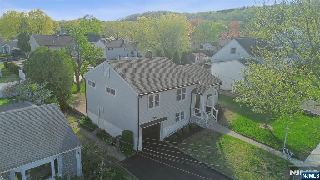 27 Mountainview Drive