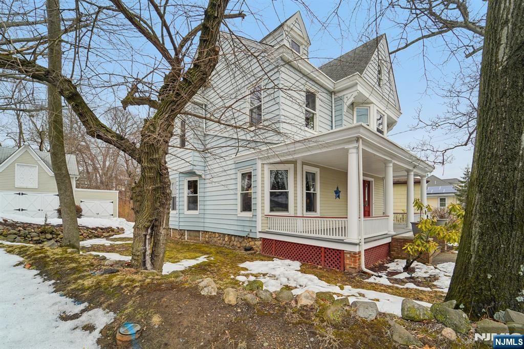 Photo of 57 Pompton Road, Haledon, NJ 07508 (MLS # 26006126)