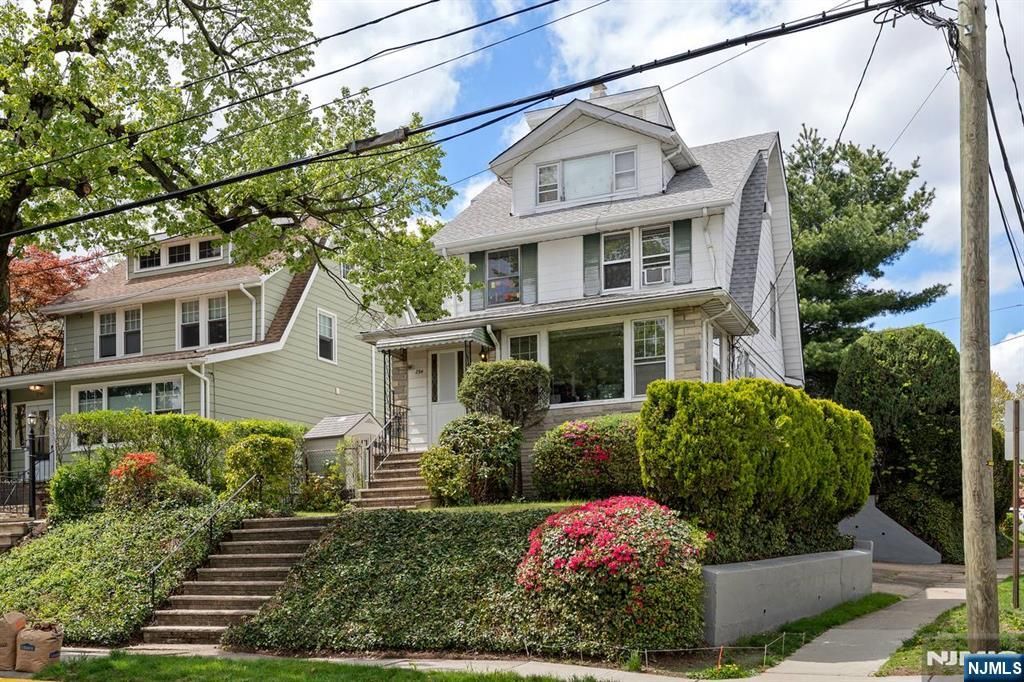 Photo of 294 Sylvan Street, Rutherford, NJ 07070 (MLS # 26012108)
