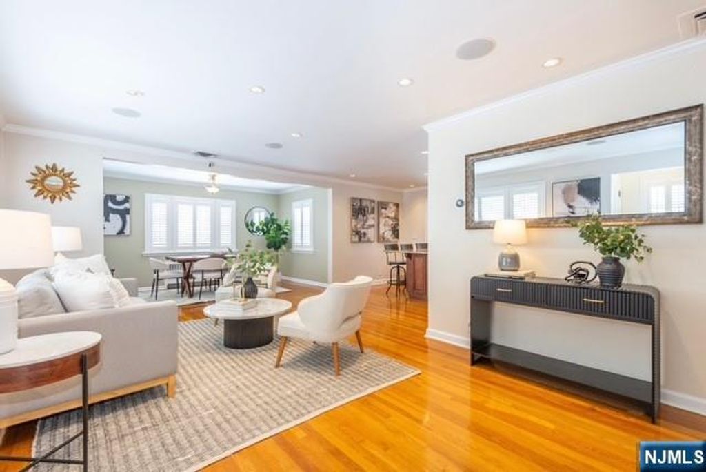 Photo of 13 Porter Road, West Orange, NJ 07052 (MLS # 26006238)