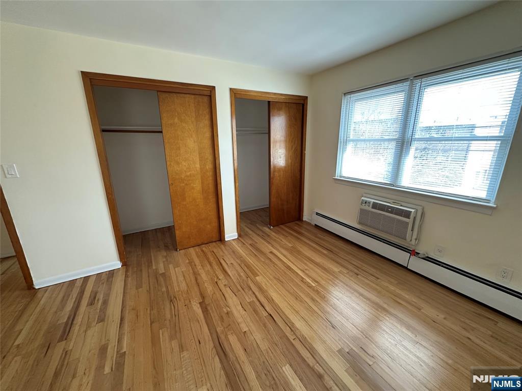 Wood Ridge, New Jersey 07075, United States, 1 Bedroom Bedrooms, ,1 BathroomBathrooms,Residential,Active,190564