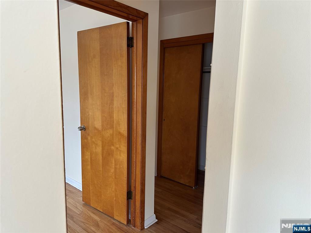 Wood Ridge, New Jersey 07075, United States, 1 Bedroom Bedrooms, ,1 BathroomBathrooms,Residential,Active,190564