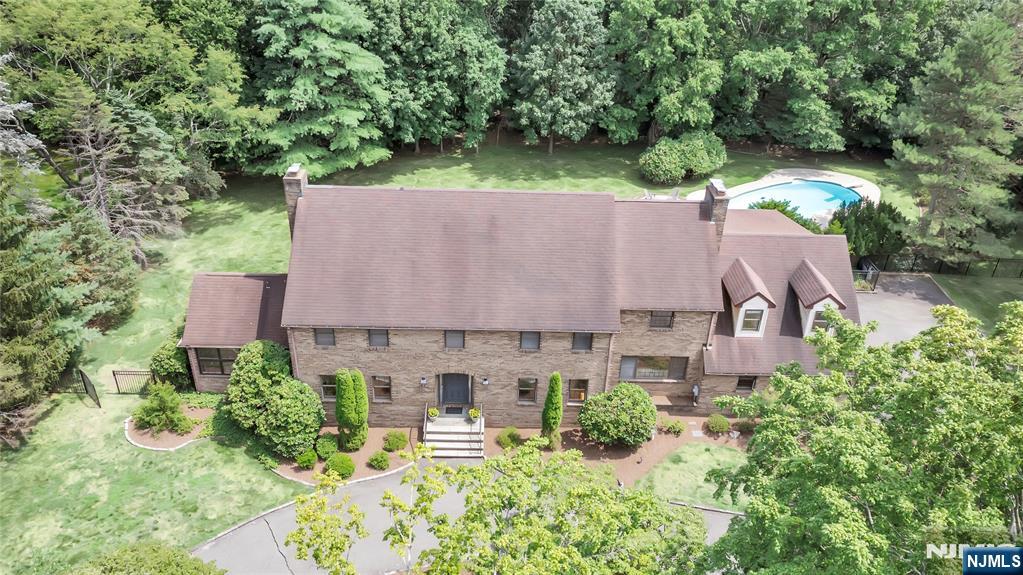 939 Briarwoods Road