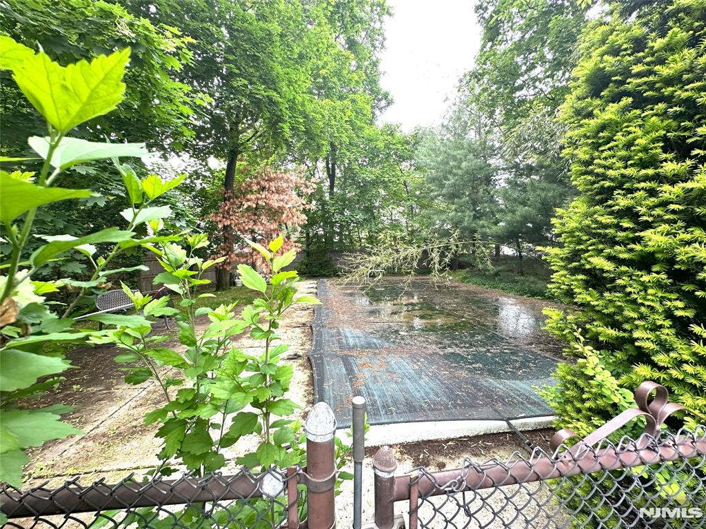 591 Clarendon Court