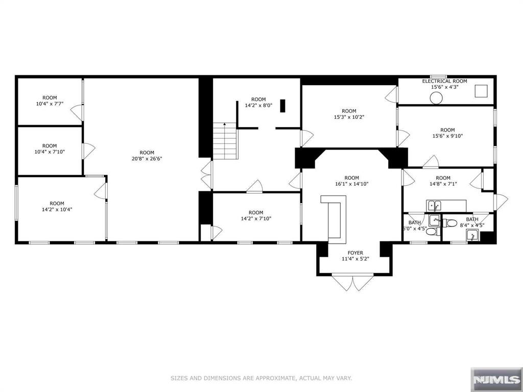 Main image without alt text