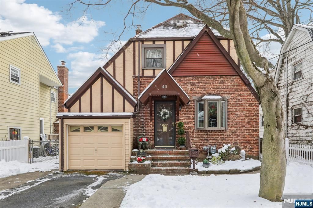 Photo of 45 Marlboro Road, Clifton, NJ 07012 (MLS # 26003488)