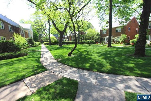 151 Palisade Avenue C2