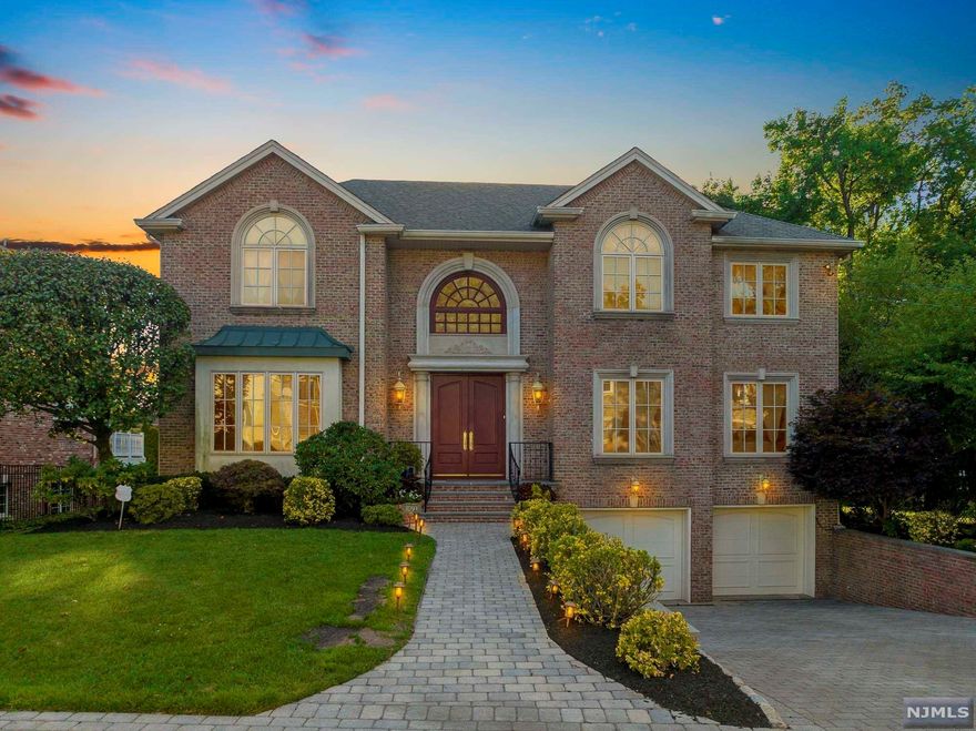 Jason Pierce 201-397-5888 and The NJ Proper team present: Welcome to the Fort Lee Bluffs. Constructed in 2001 as a prominent builders own residence, this meticulously maintained home is packed to the brim with upgrades and high end features. The VIRTUAL TOUR link for this listing contains an enormous amount of relevant information including a comprehensive video tour with hidden features & room dimensions, written description, additional photos, floor plans, and a complete interactive 3D model of the home.