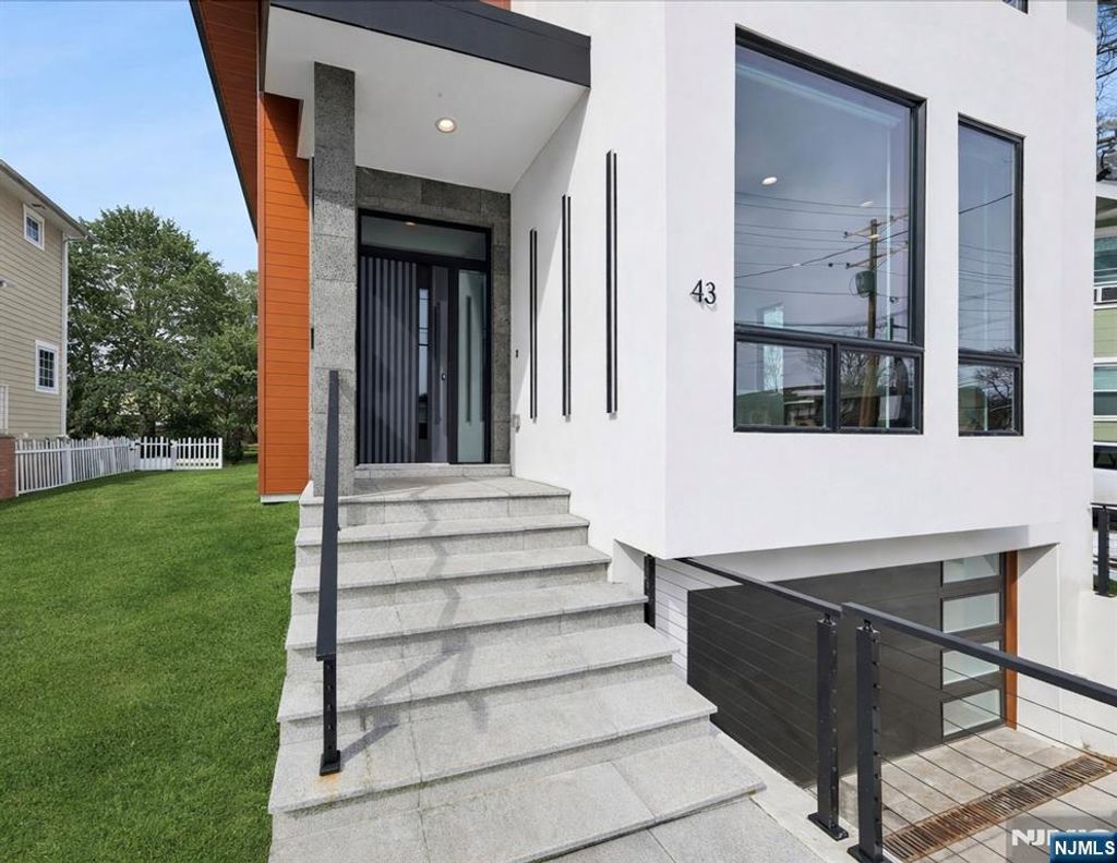 Photo of 43 Grove Street, Tenafly, NJ 07670 (MLS # 26006772)