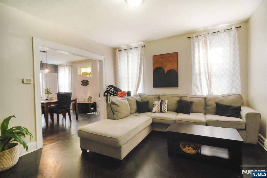 63 Grove