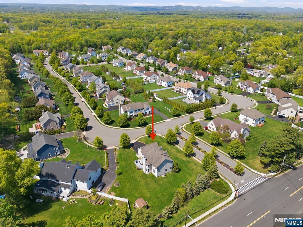 2 E David Drive