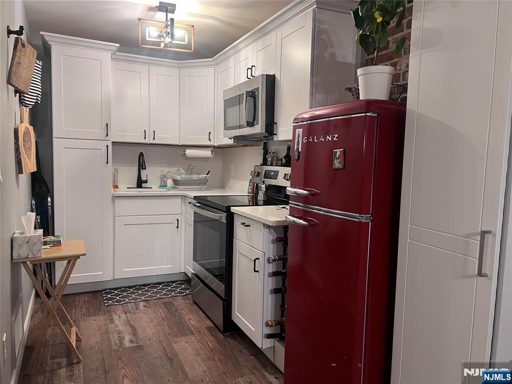 39 Willow Wood Square