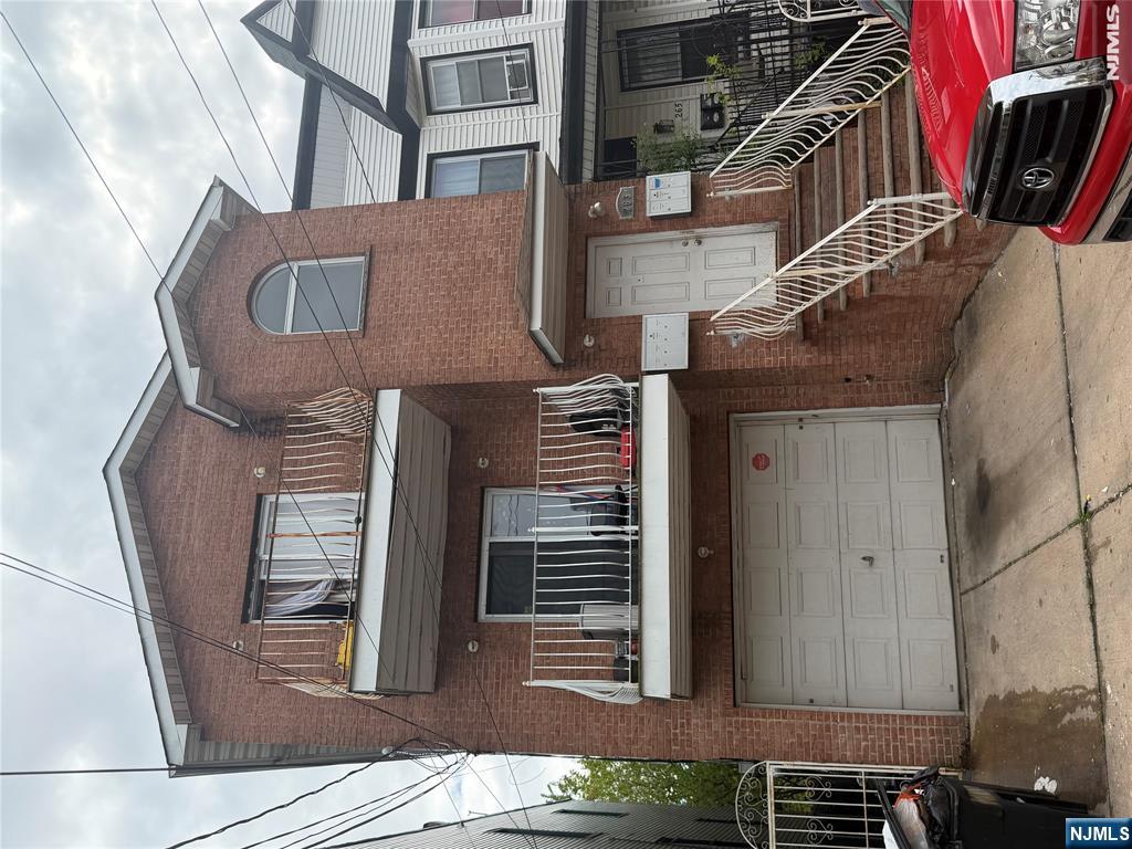 263 Forrest Street
