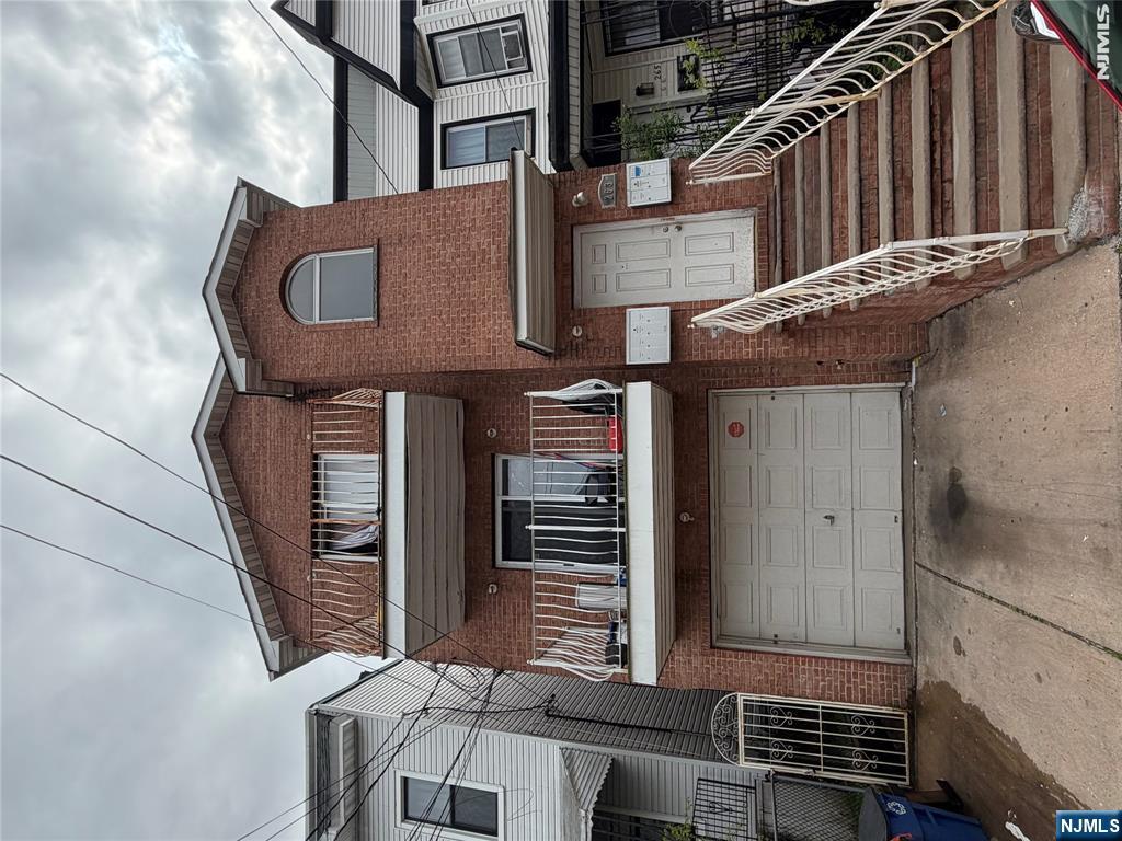 263 Forrest Street