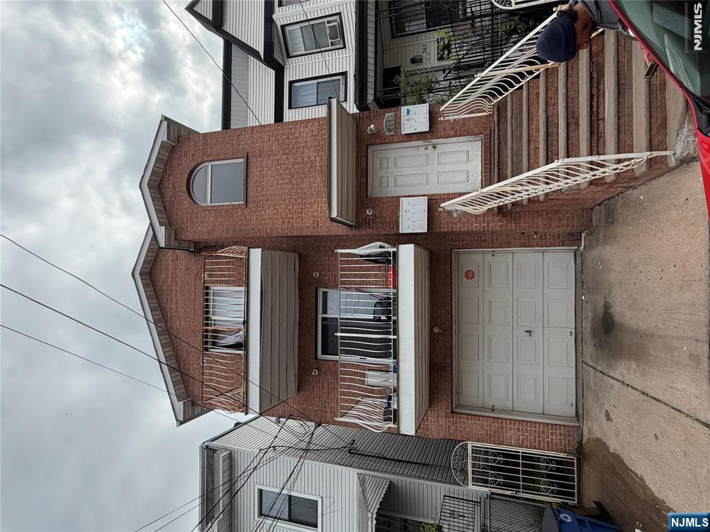 263 Forrest Street