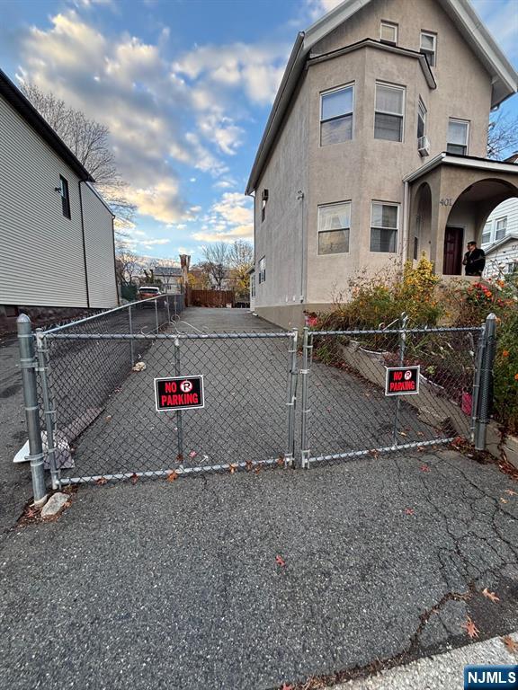 401 Cortlandt Street