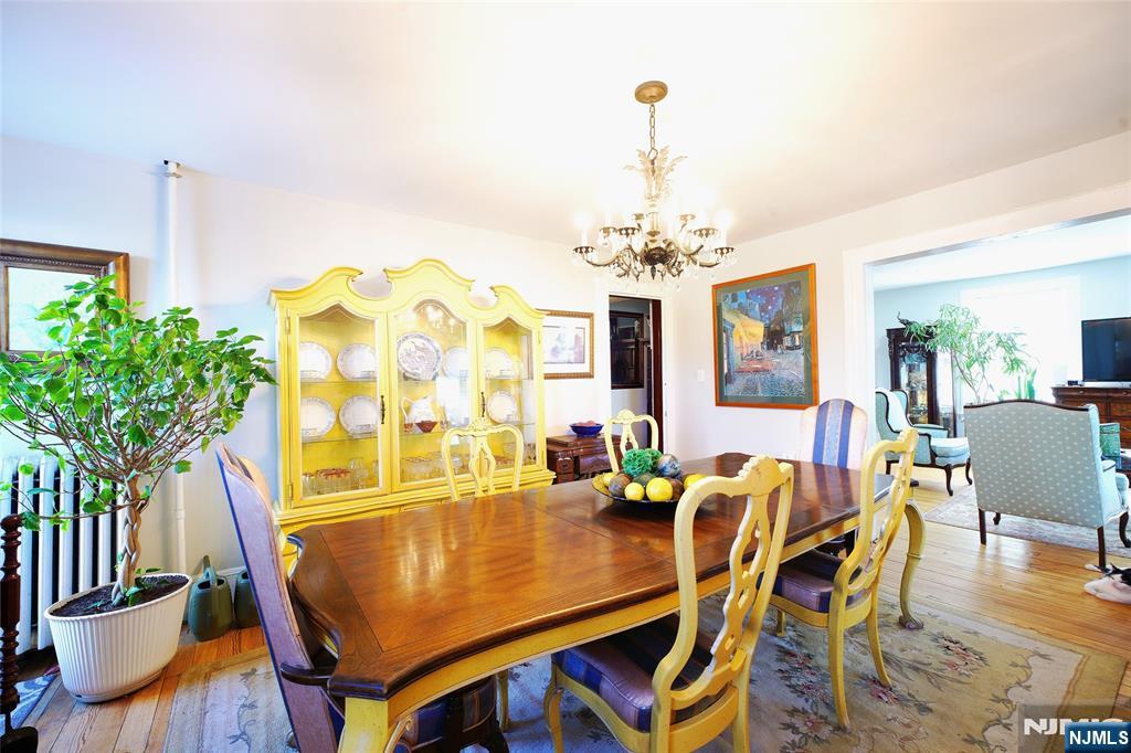 433 New England Terrace