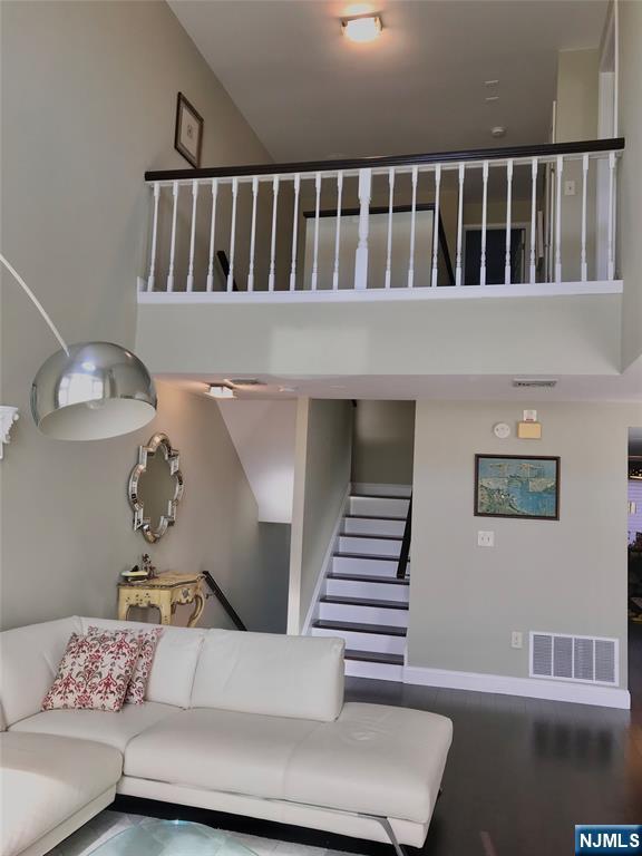 307 Chase Court V307