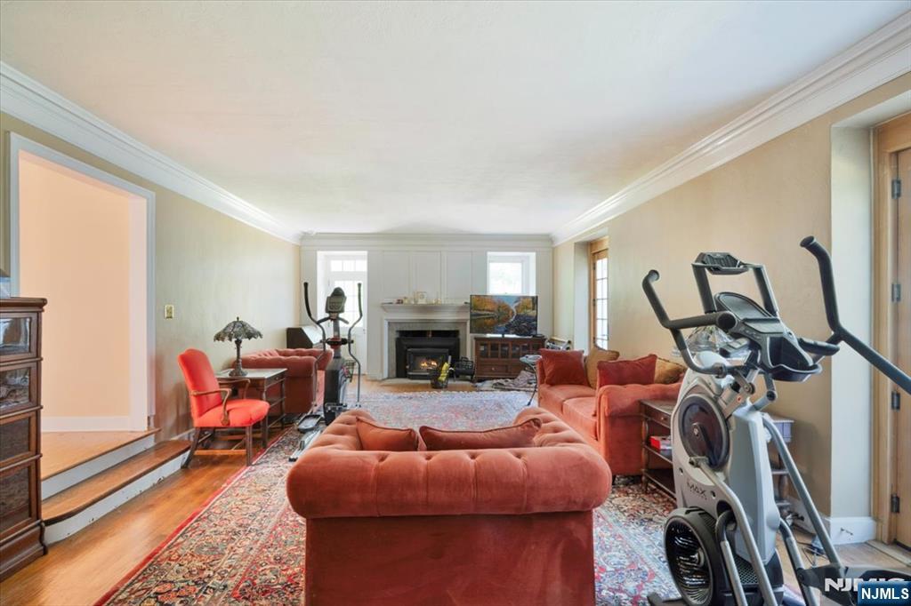 389 Green Road