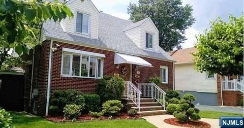 Photo of 208 Columbus Pl #2nd FL, Cliffside Park, NJ 07010 (MLS # 25036472)