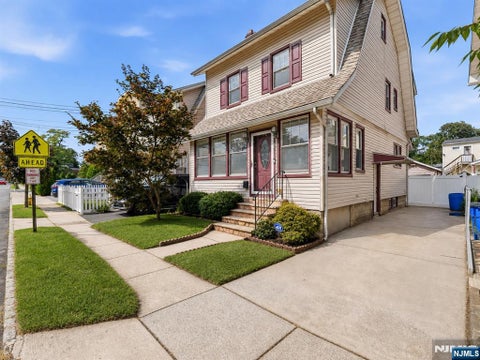 Photo of 22 Prospect Street, Bloomfield, NJ 07003 (MLS # 26026407)