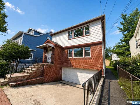 Photo of 240242 Wainwright Street, Newark, NJ 07112 (MLS # 26030420)