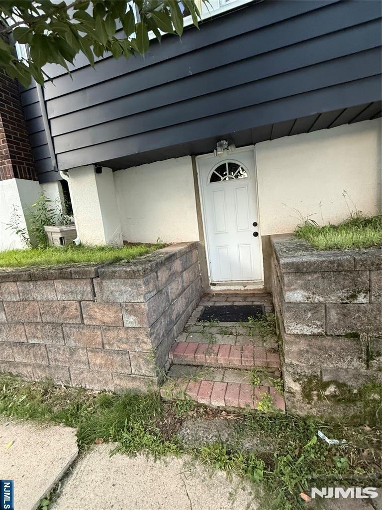 66 Garden Avenue