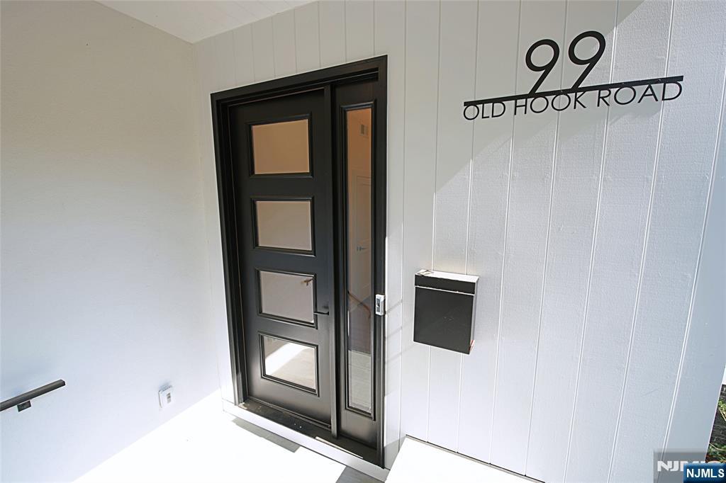 99 Old Hook Road