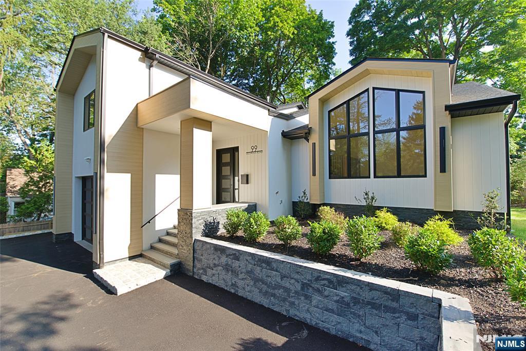 99 Old Hook Road