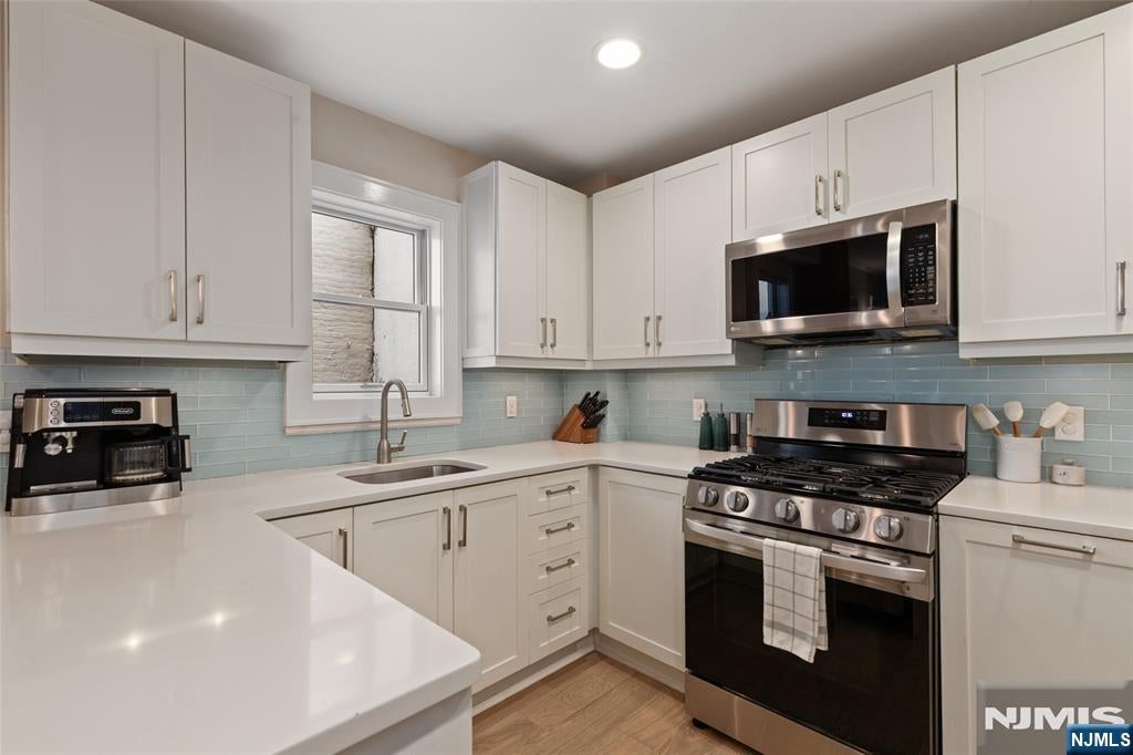 2 Paterson Avenue 2B