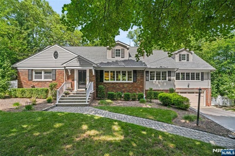 Photo of 378 Van Beekum Place, Wyckoff, NJ 07481 (MLS # 26024310)