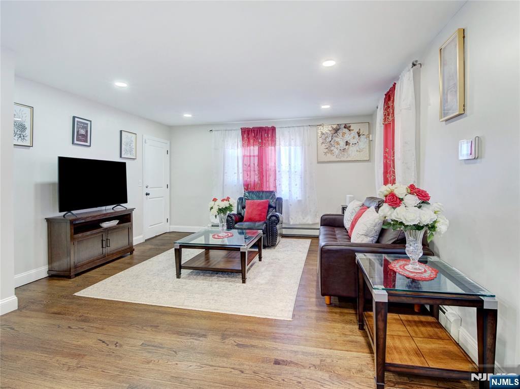38 Orchard Place