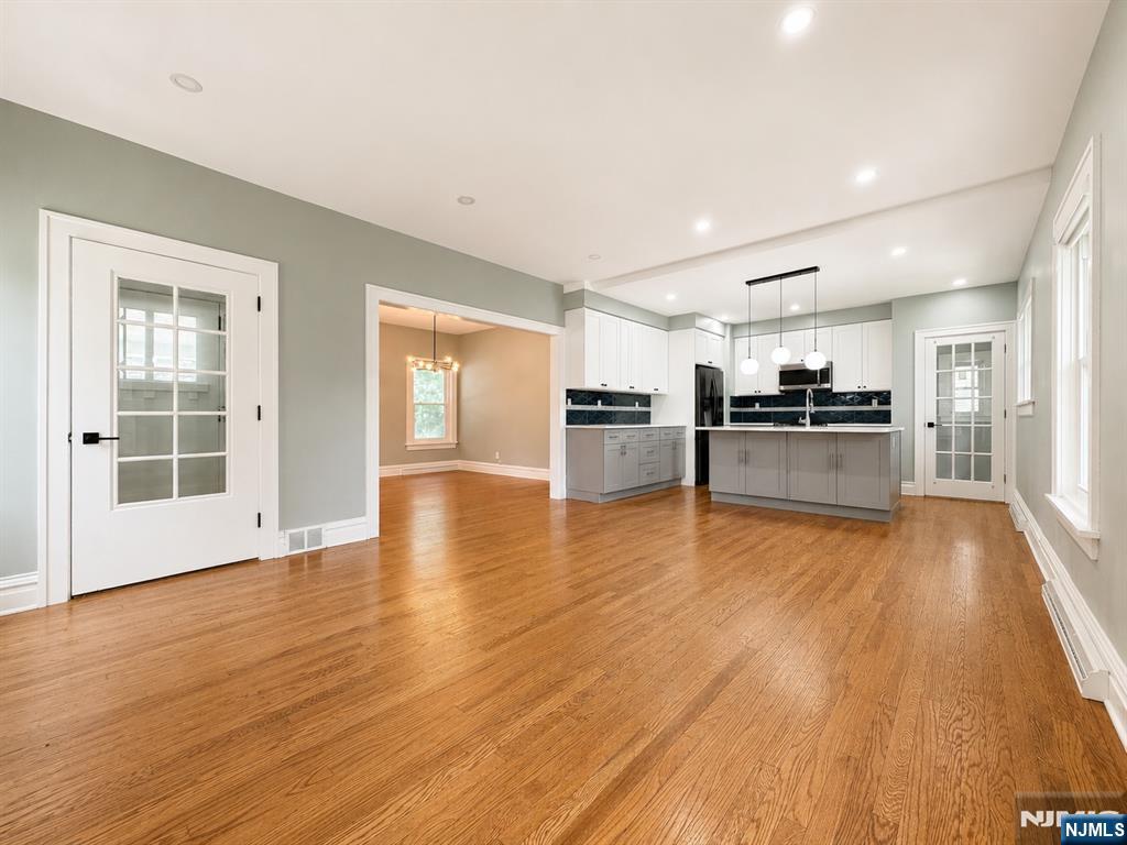 254 Midland Avenue