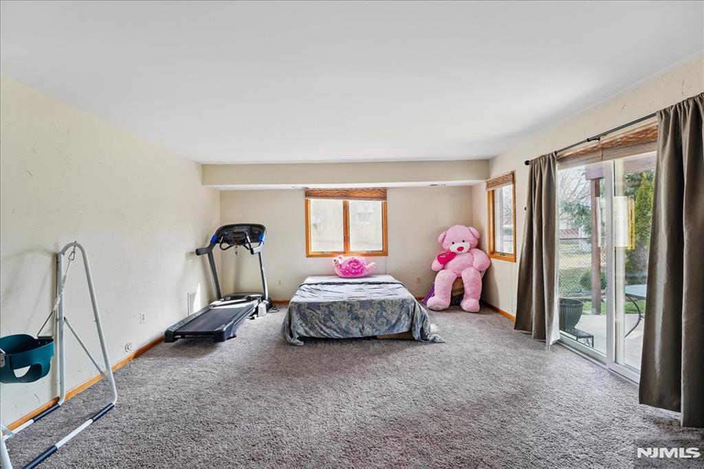 414 Broughton Avenue