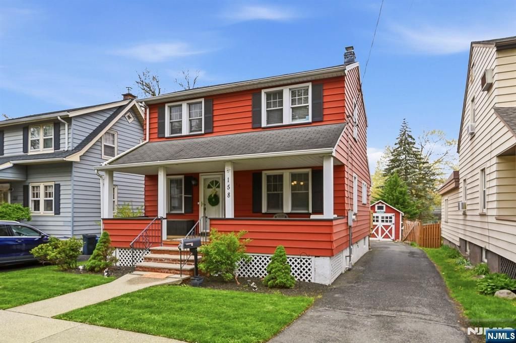 Photo of 158 Johnson Avenue, Dumont, NJ 07628 (MLS # 26014522)