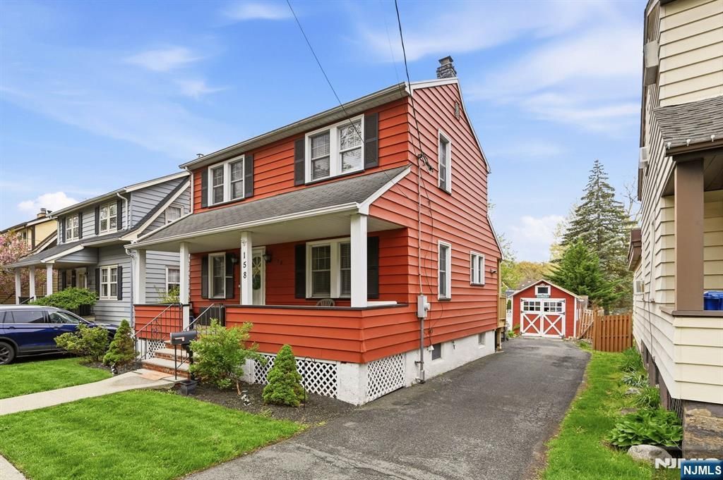 Photo of 158 Johnson Avenue, Dumont, NJ 07628 (MLS # 26014522)