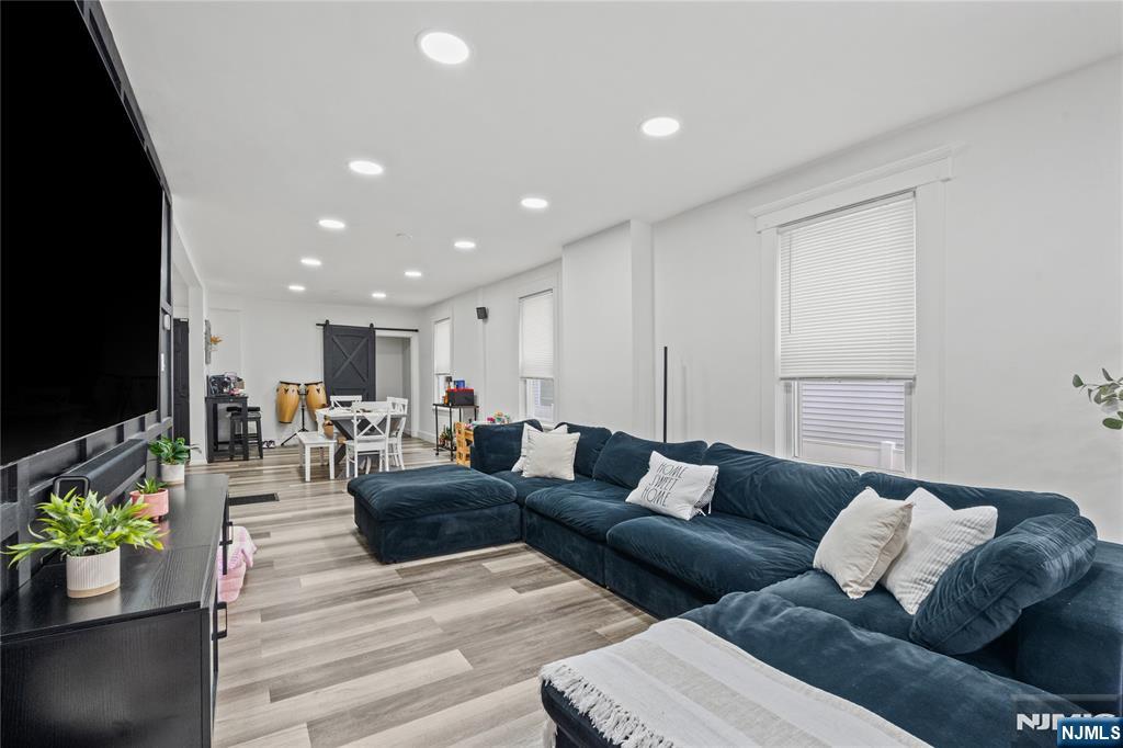 378 27th Street