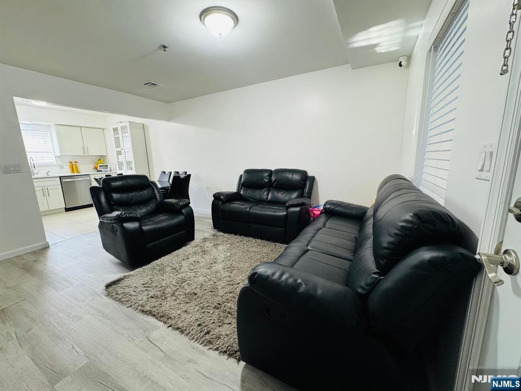 24 Camp St, Newark, New Jersey - 3 Bedrooms  
2 Bathrooms - 