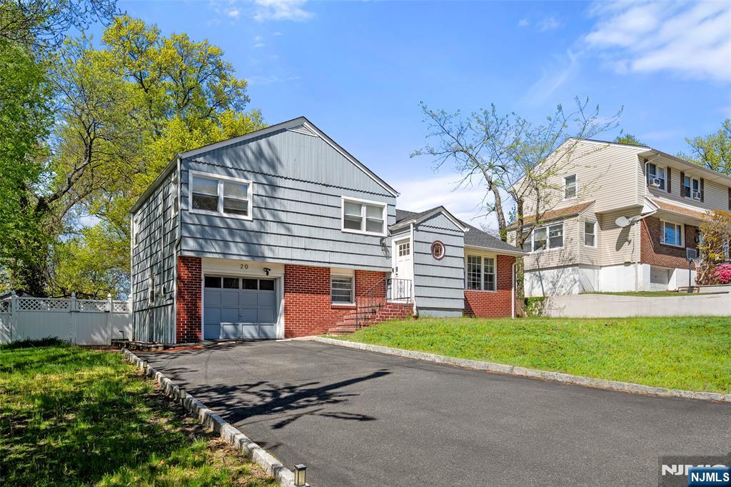 20 Blish Place