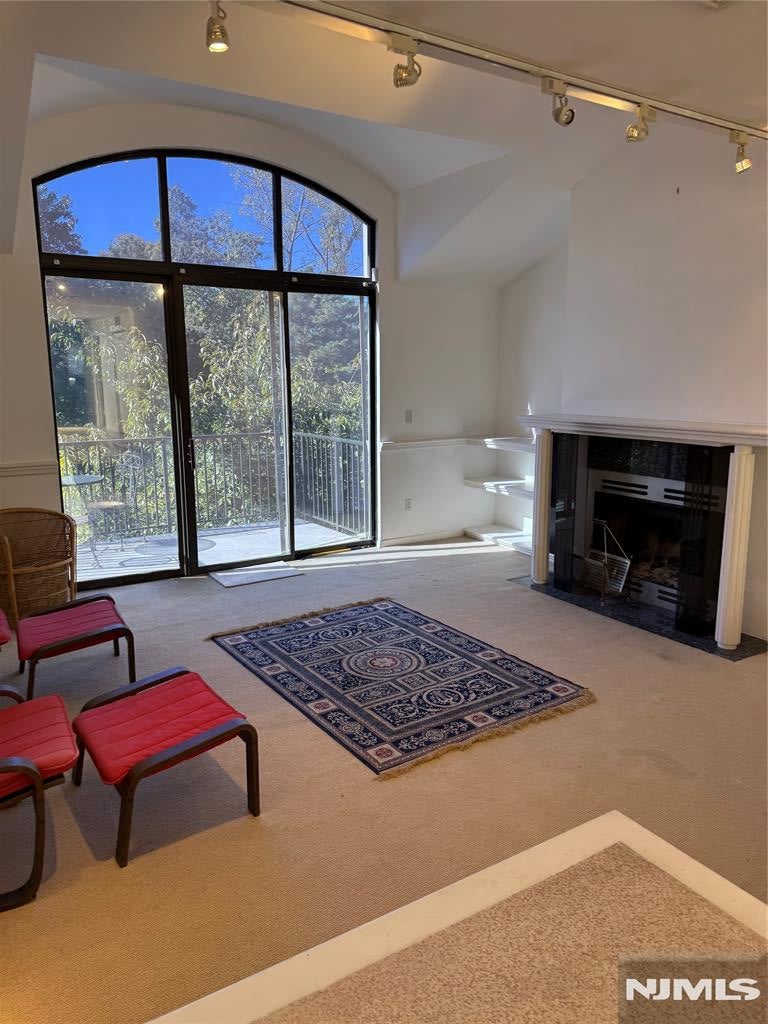 2 Sinclair Court
